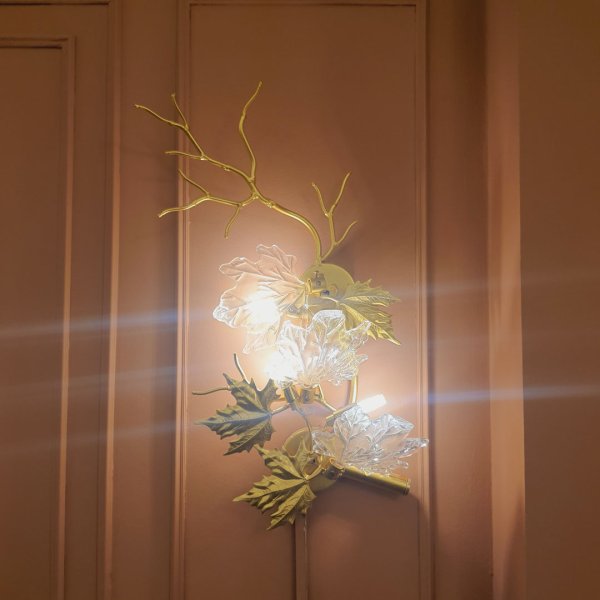Tree leaves applique